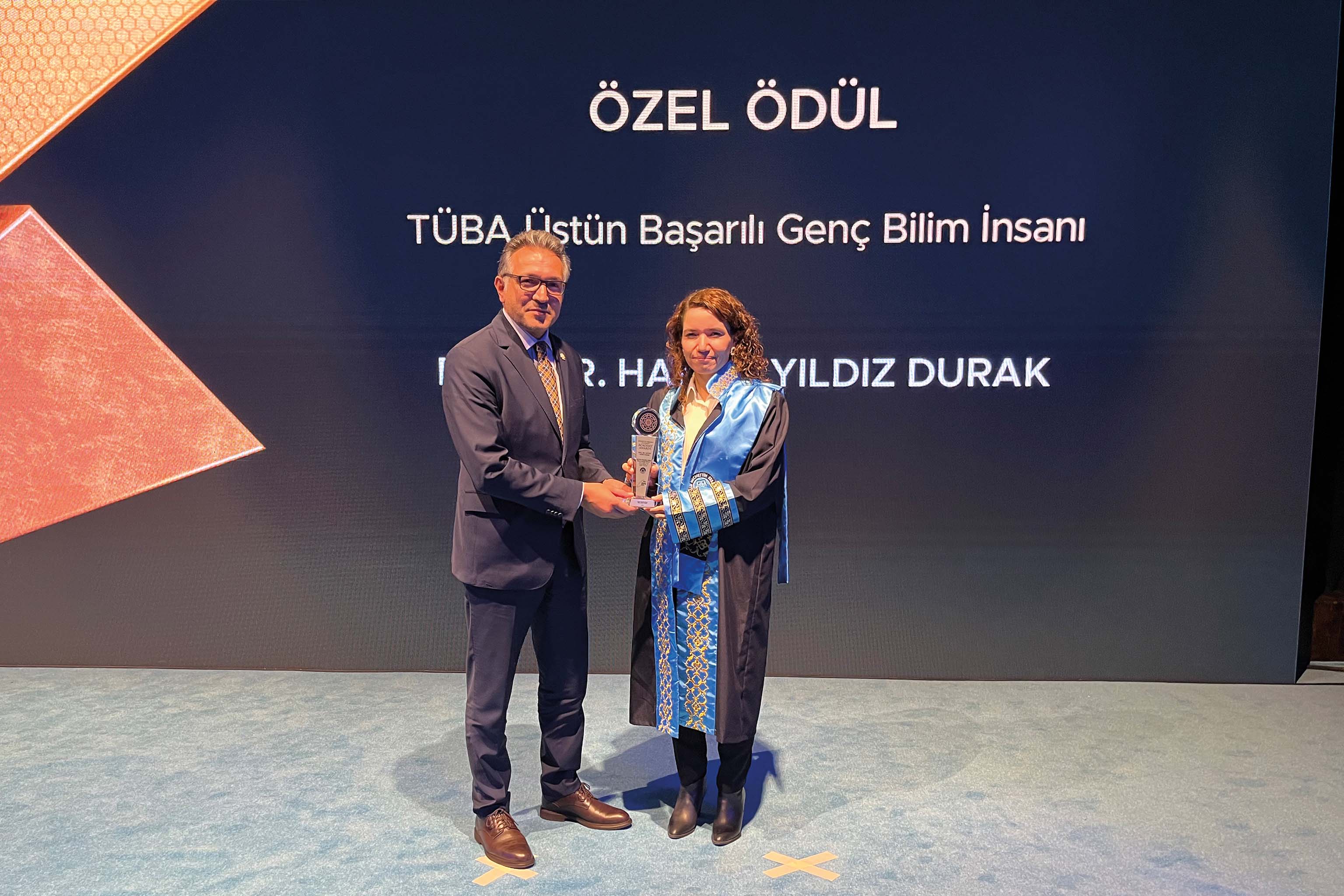 Özel Ödüller